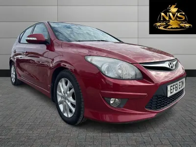 Used Hyundai i30 Comfort 2011 Red Hatchback