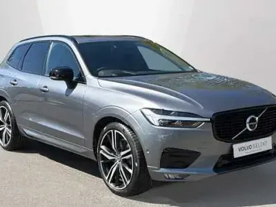Usado Volvo XC60 R-Design Pro 250 HP (183 kW) 2021 SUV