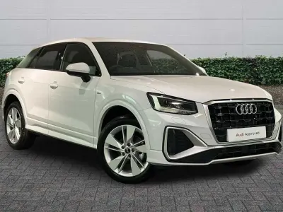 Used Audi Q2 S-Line 2025 Glacier white metallic SUV
