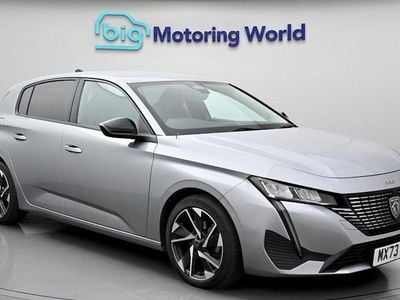 Usado Peugeot 308 Allure 131 HP (96 kW) 2024 Cinzento Citadino