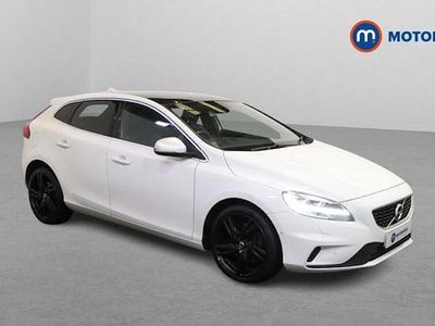 Used Volvo V40 R-Design Pro 150 HP (110 kW) 2018 White Hatchback