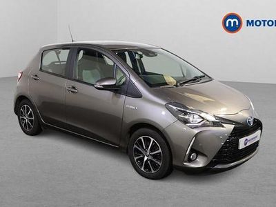 Used Toyota Yaris Hybrid 101 HP (74 kW) 2018 Bronze Hatchback