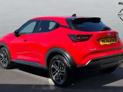 Used Nissan Juke N-Connecta 114 HP (83 kW) 2024 Red SUV