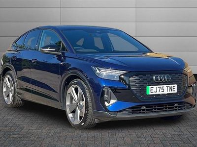 Usado Audi Q4 e-tron Advanced 210 kW (286 HP) 2025 Azul SUV