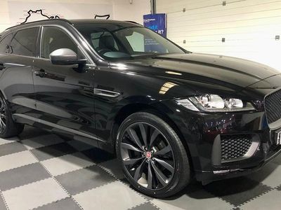 Used Jaguar F-Pace 300 HP (220 kW) 2019 Black SUV