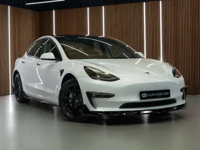 Używany Tesla Model 3