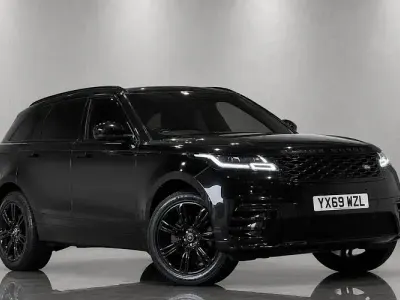 Used Land Rover Range Rover Velar R-Dynamic 179 HP (131 kW) 2019 Black SUV