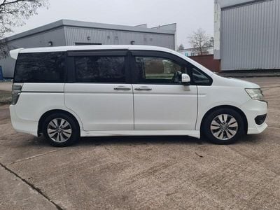 Used Honda Stepwgn Cool 2014 White MPV