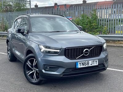 Used Volvo XC40 R-Design 150 HP (110 kW) 2018 Grey SUV