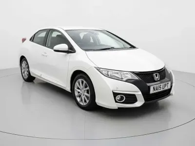 Używany Honda Civic SE Plus 120 KM (88 kW) 2015 Biały Hatchback