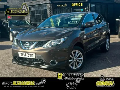 Used Nissan Qashqai Acenta Premium 110 HP (80 kW) 2014 Beige SUV