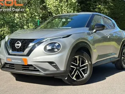 Używany Nissan Juke N-Connecta 114 KM (83 kW) 2025 Srebrny SUV