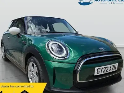 Used Mini Cooper Classic 136 HP (100 kW) 2022 Green Hatchback