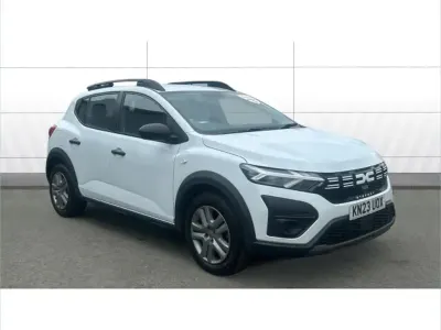 Used Dacia Sandero Essentiel 91 HP (66 kW) 2023 White Hatchback