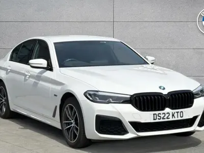 Usado BMW 530e M Sport 288 CV (211 kW) 2022 Blanco
