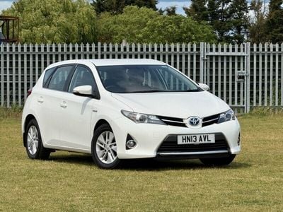 Toyota Auris Hybrid