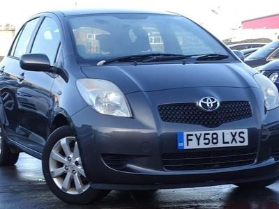 Grey Used 2008 Toyota Yaris Hatchback | £2,500 (Fair price)