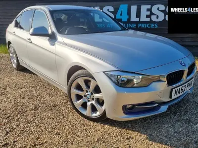 Used BMW 318 Sport Line 143 HP (105 kW) 2012 Silver Sedan
