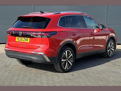 Used VW Tiguan Elegance 204 HP (150 kW) 2025 Red SUV
