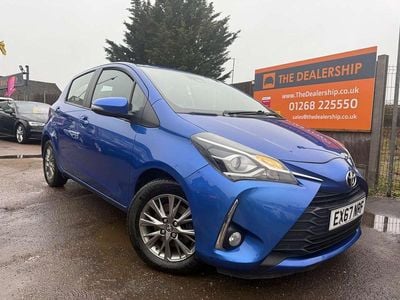 Used Toyota Yaris 2017 Blue Hatchback