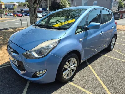 Used Hyundai ix20 Active 125 HP (91 kW) 2015 Blue Hatchback