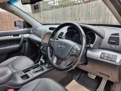 Used Kia Sorento