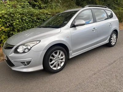 Used Hyundai i30 Comfort 124 HP (91 kW) 2011 Silver Estate