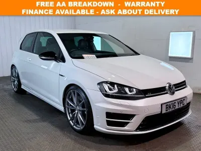Used VW Golf VII R 2016 White Hatchback