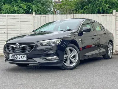Used Vauxhall Insignia Sport 134 HP (98 kW) 2018 Black Hatchback
