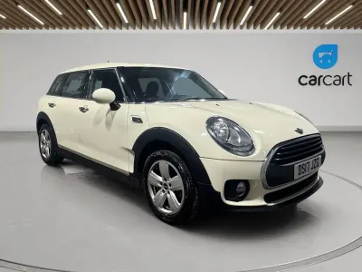 Used Mini One Clubman 116 HP (85 kW) 2017 White Estate