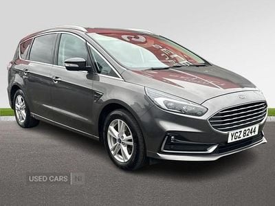 Used Ford S-MAX Titanium 190 HP (139 kW) 2023 Grey MPV