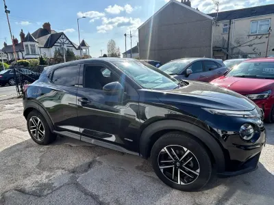 Usado Nissan Juke N-Connecta 143 CV (105 kW) 2024 Negro SUV