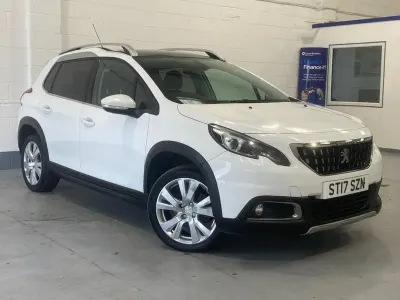 Used Peugeot 2008 Allure 110 HP (80 kW) 2017 White SUV