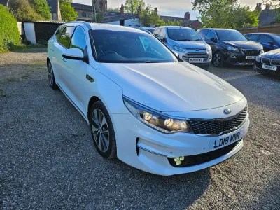 Used Kia Optima 139 HP (102 kW) 2018 Snow white pearl Estate