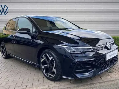 Used VW Golf VIII R-line 147 HP (108 kW) 2025 Black Hatchback