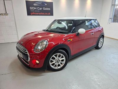 Red Used 2016 Mini Cooper Hatch Hatchback | £9,995 (Good price)