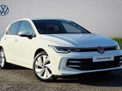 Używany VW Golf VIII Match 115 KM (84 kW) 2025 Biały Hatchback