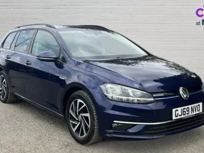 Used VW Golf VII Match 130 HP (95 kW) 2019 Blue