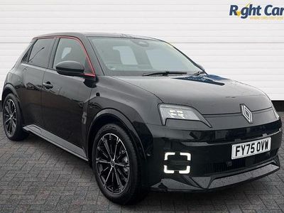 New Renault 5 E-Tech Iconic 89 kW (122 HP) 2025 Hatchback