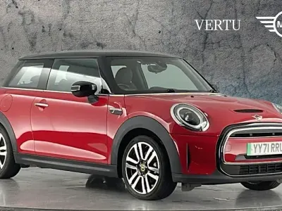 Used Mini Cooper Level 2 135 kW (184 HP) 2023 Hatchback