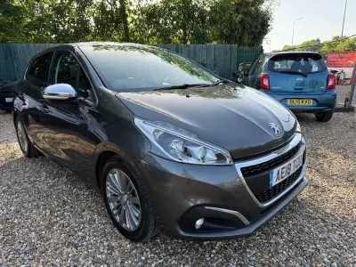 Used Peugeot 208 Allure 2018 Grey Hatchback