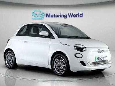 White Used 2024 Fiat 500e Hatchback | £13,900 (Good price)