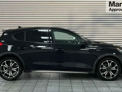 Used Ford Focus Active X 125 HP (91 kW) 2020 Black Hatchback