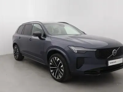 Used Volvo XC90 Plus 250 HP (183 kW) 2025 Blue SUV