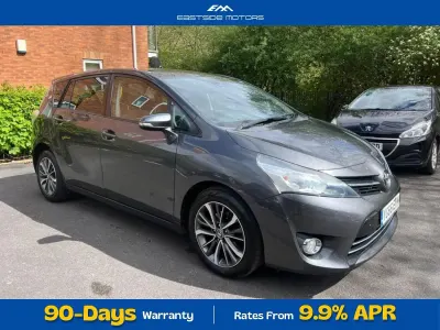 Used Toyota Verso Design 112 HP (82 kW) 2016 Grey MPV