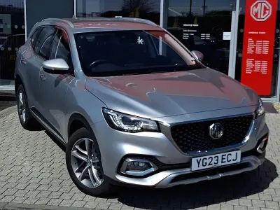 Usado MG HS Excite 162 CV (119 kW) 2023 Plateado SUV