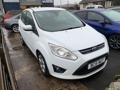 Used Ford C-MAX Zetec 115 HP (84 kW) 2015 White MPV