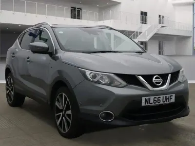 Used Nissan Qashqai S 110 HP (80 kW) 2016 Grey SUV