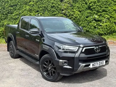 Gebraucht Toyota HiLux 2022 Schwarz Pickup