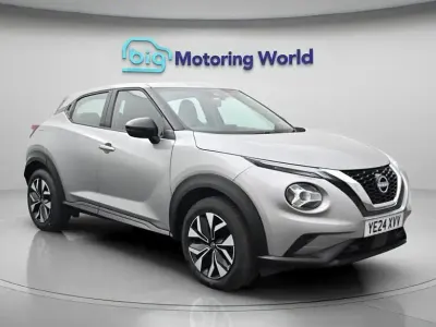 Used Nissan Juke Acenta 117 HP (86 kW) 2023 Silver SUV